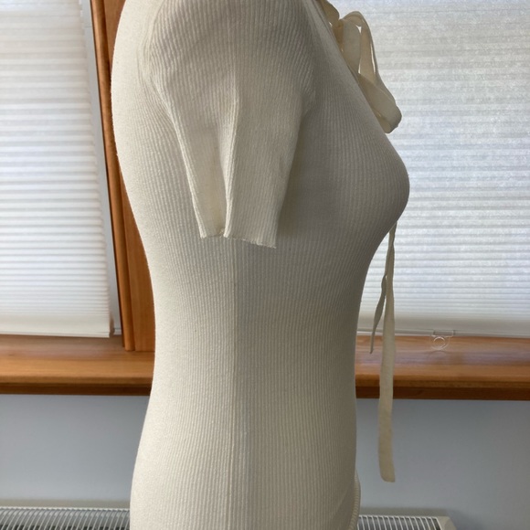 Dolce and Gabbana lace tie top size small - Picture 4 of 6